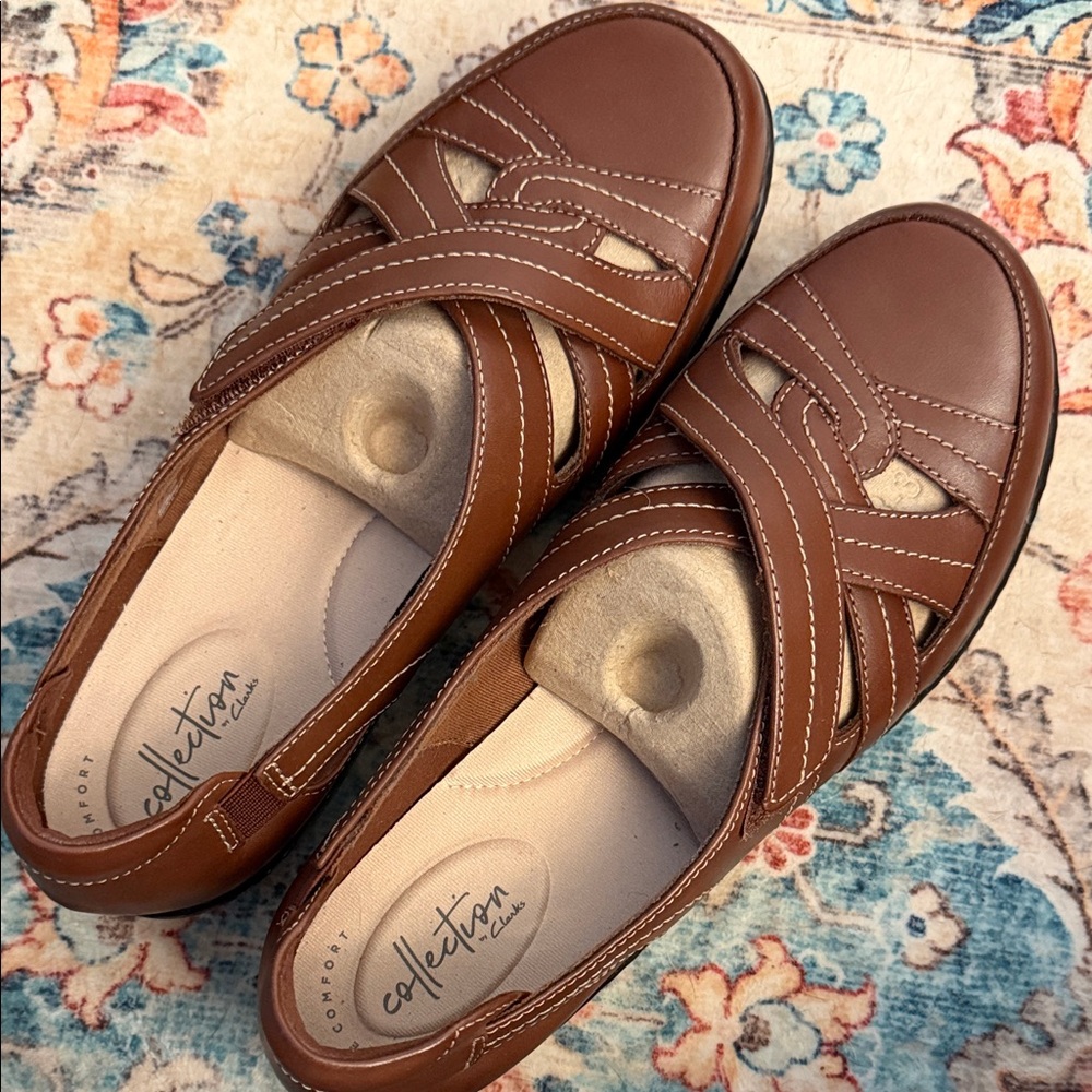 Clark’s Collection B Women's Tan Loafers